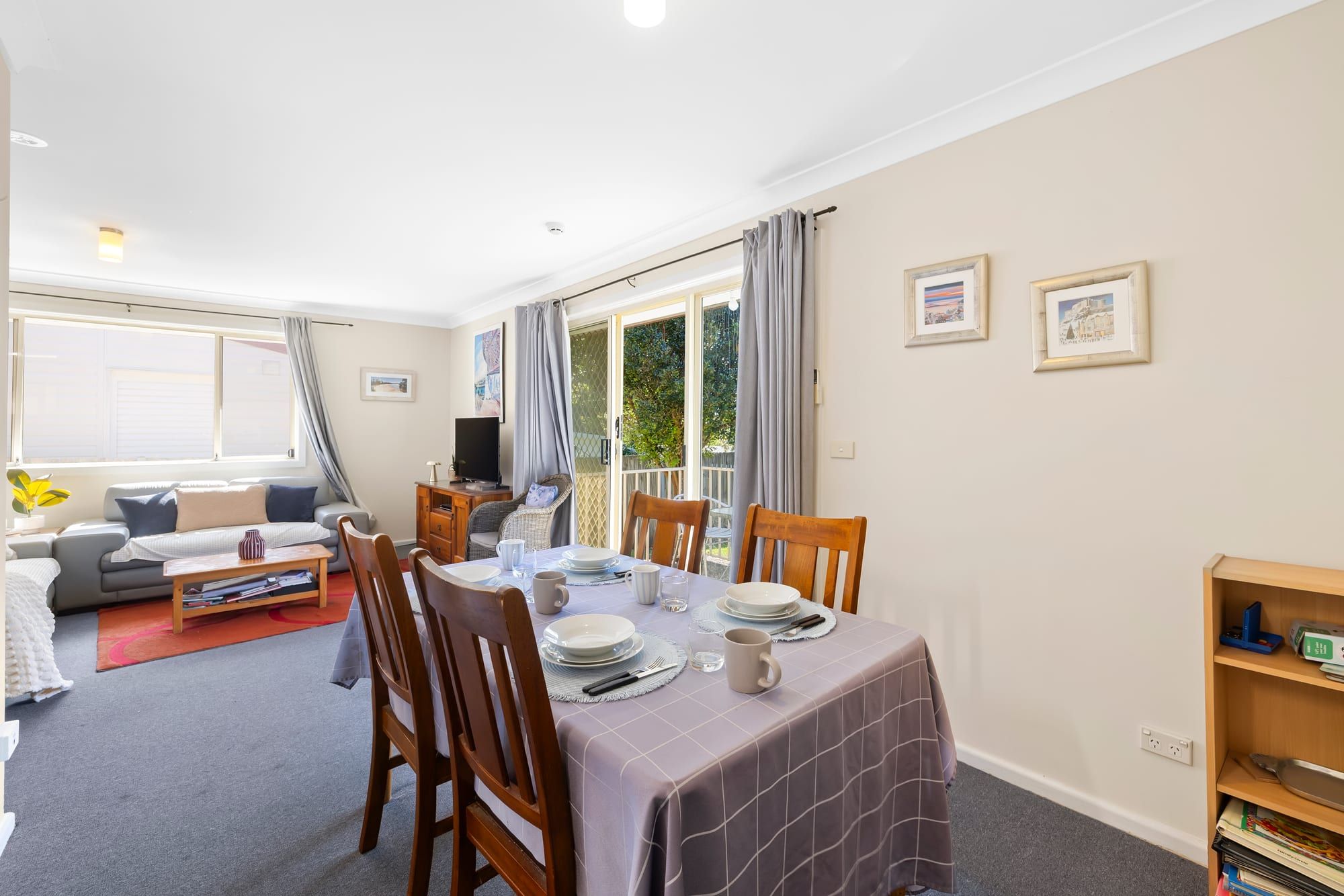 Asquith   Dining