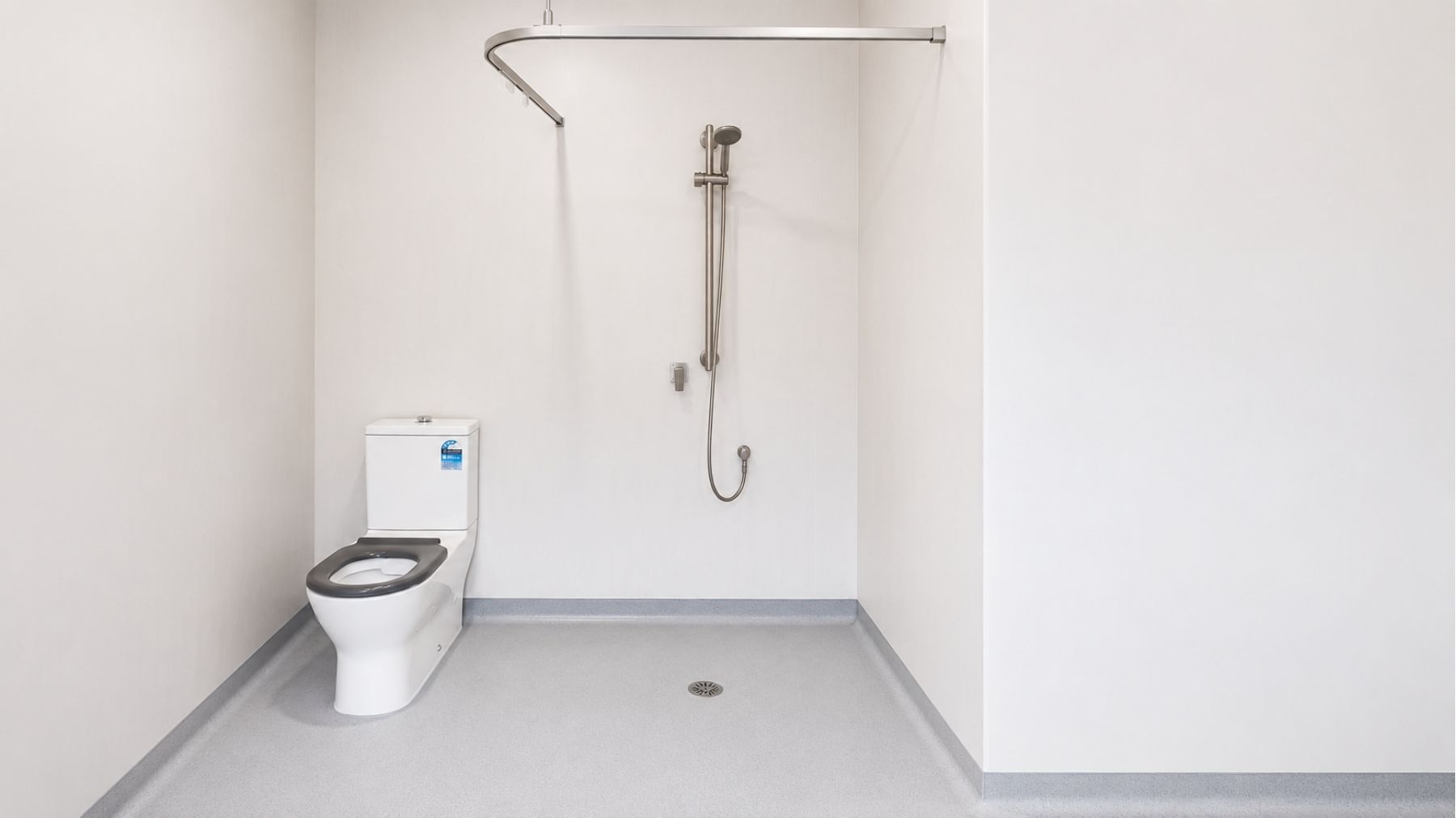 Bathrooom 1 Ensuite