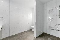 Ensuite   Bed 1