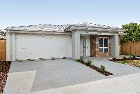 33 Harry Street Cranbourne 002