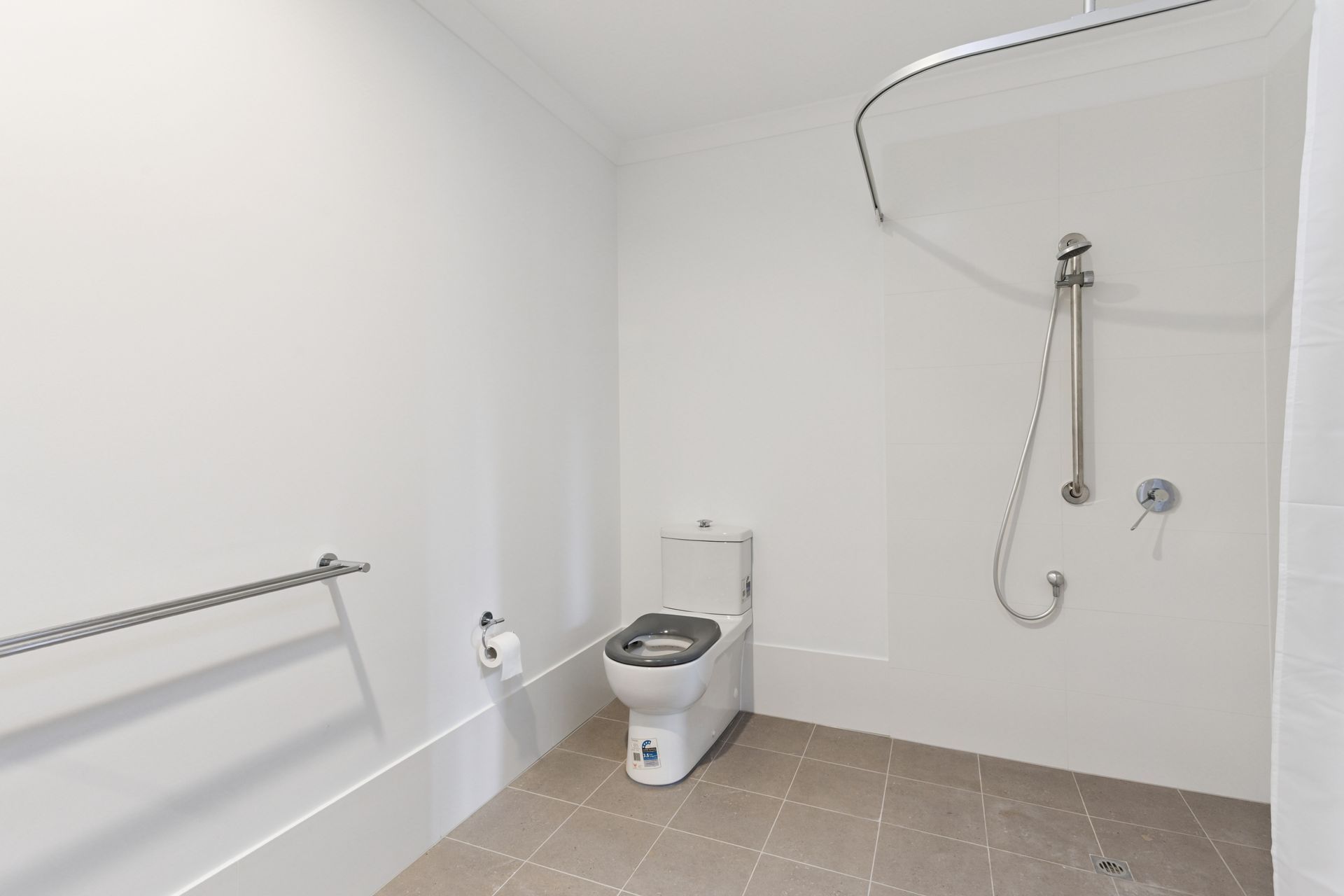 web 76 Wintergreene Dr, Bennett Springs 17