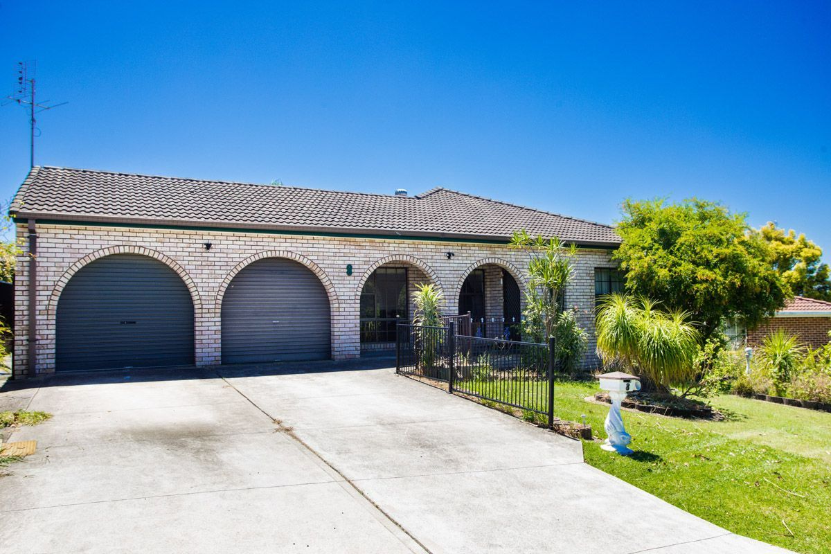 SIL0029 LR_Bilba Crescent, Maryland_ Outside Front of House-6385