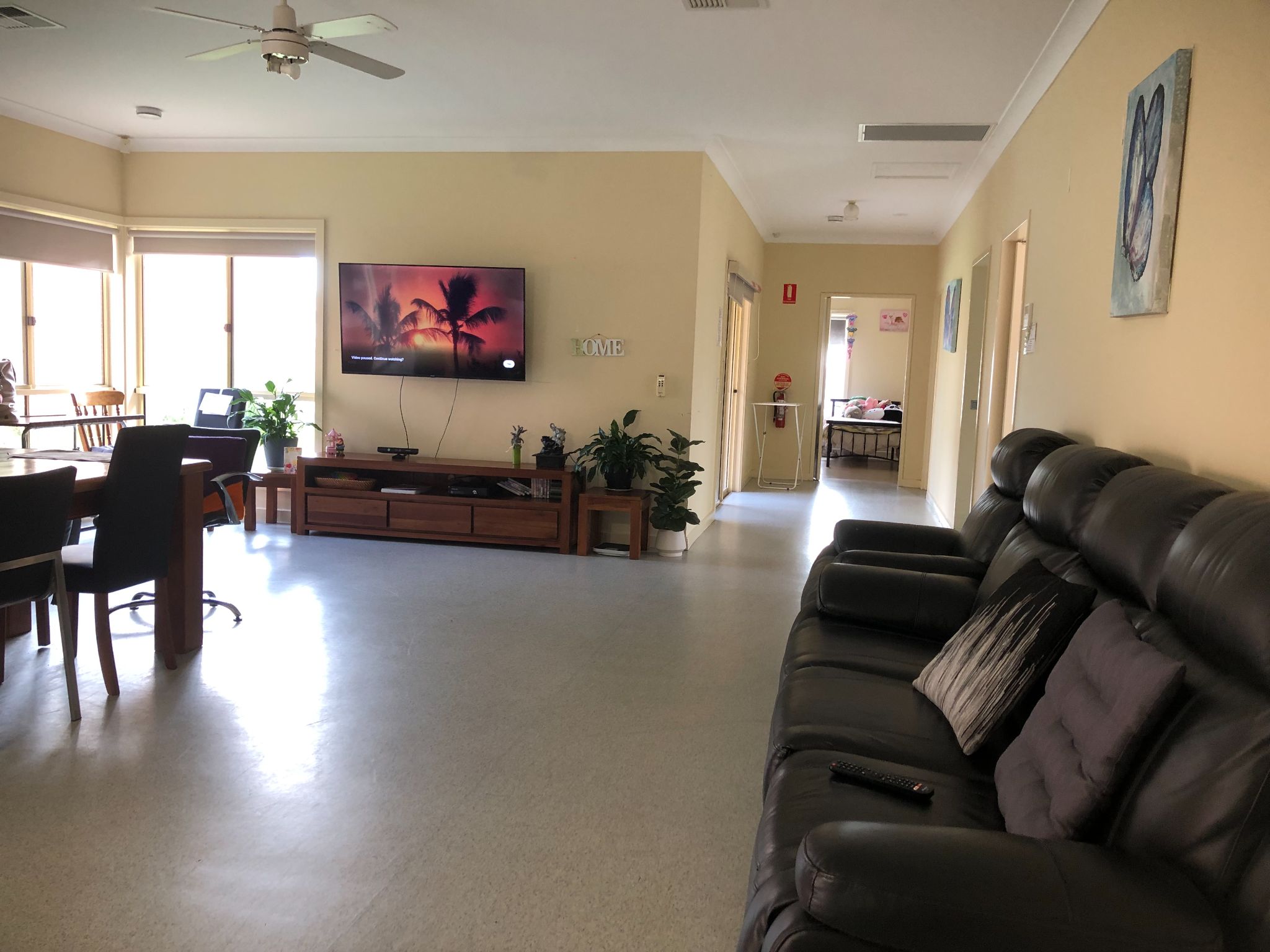 Lounge 2 1