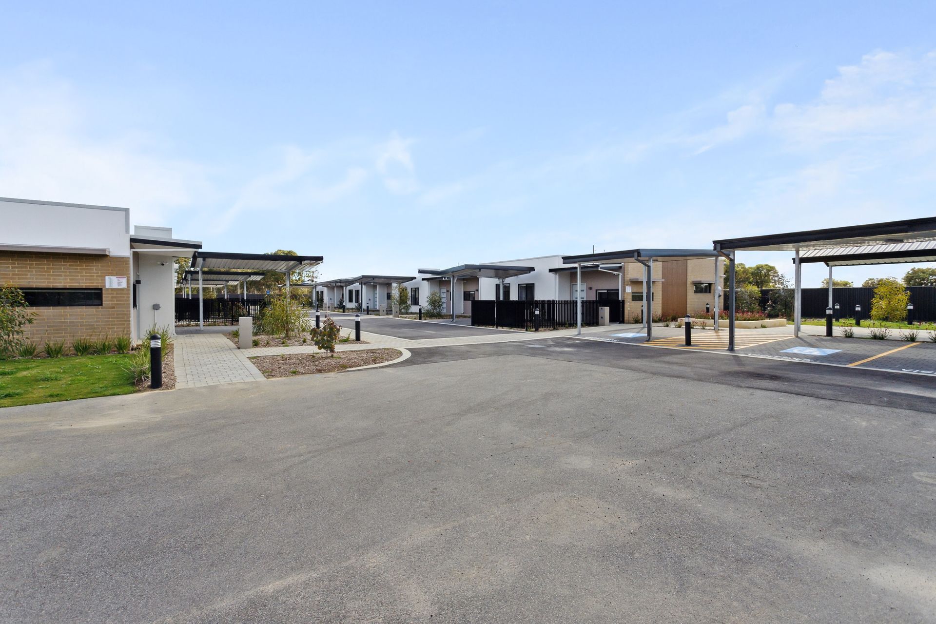 web 76 Wintergreene Dr, Bennett Springs 2