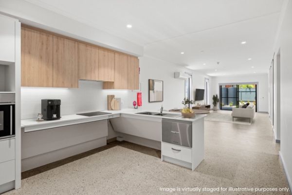 AI Staging Disclaimer Medium