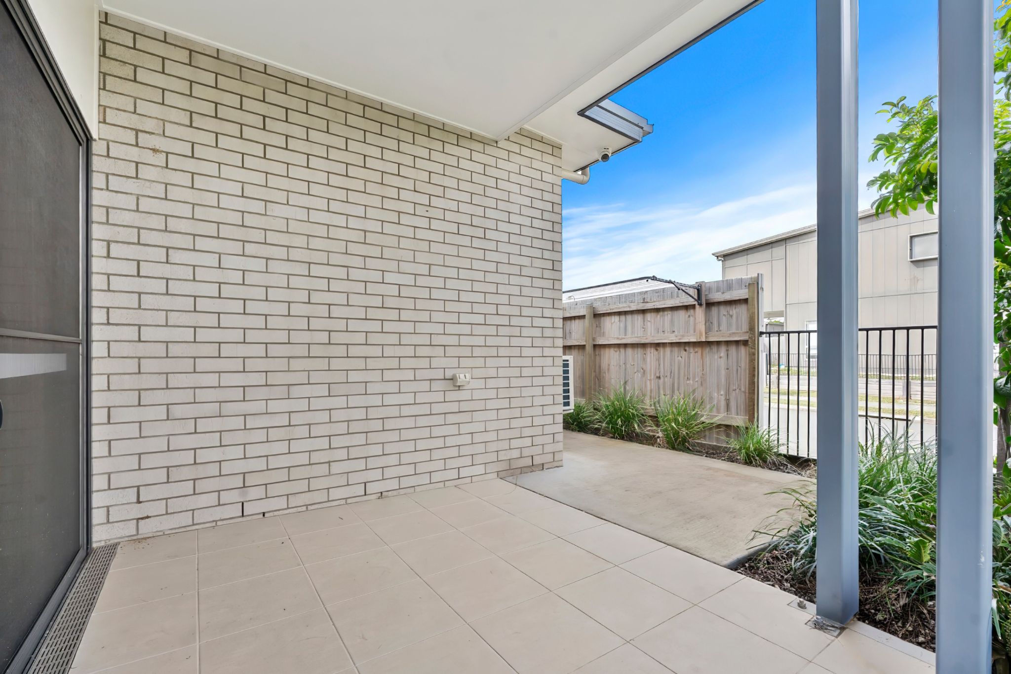 online image-compressor_010_Open2view_ID1013572-64_Napier_Avenue