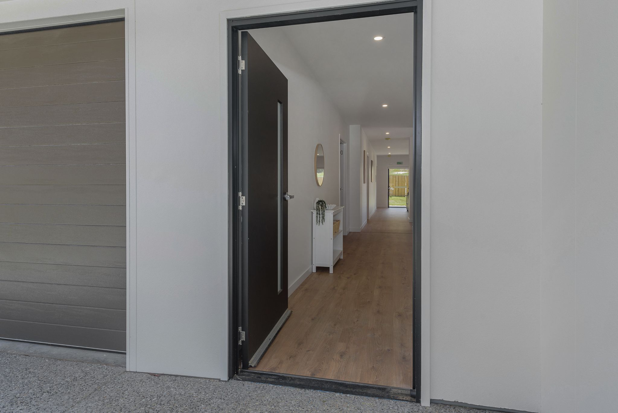 28 Matteo Cir  106