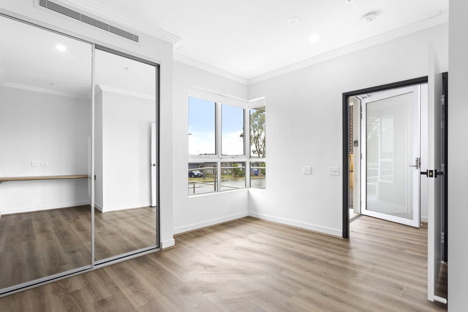 biy51p68s1beby05dvm2