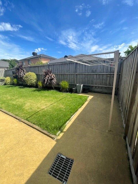 1a5517b0 da88-4139-a099-08f62821b0d1