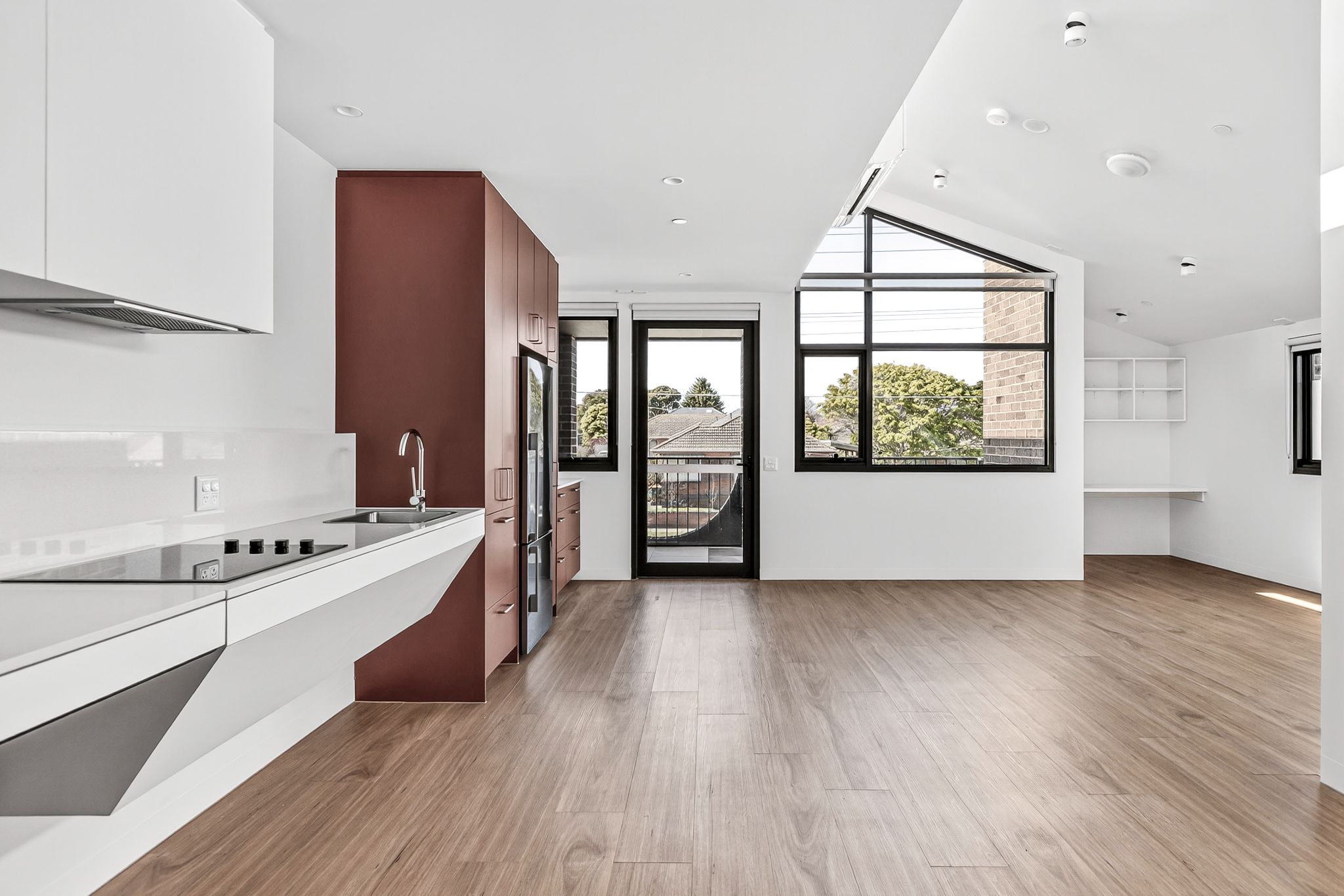 1757403311585 bwrm-004