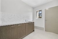 010 Open2view_ID677147-58_Mercy_Circuit