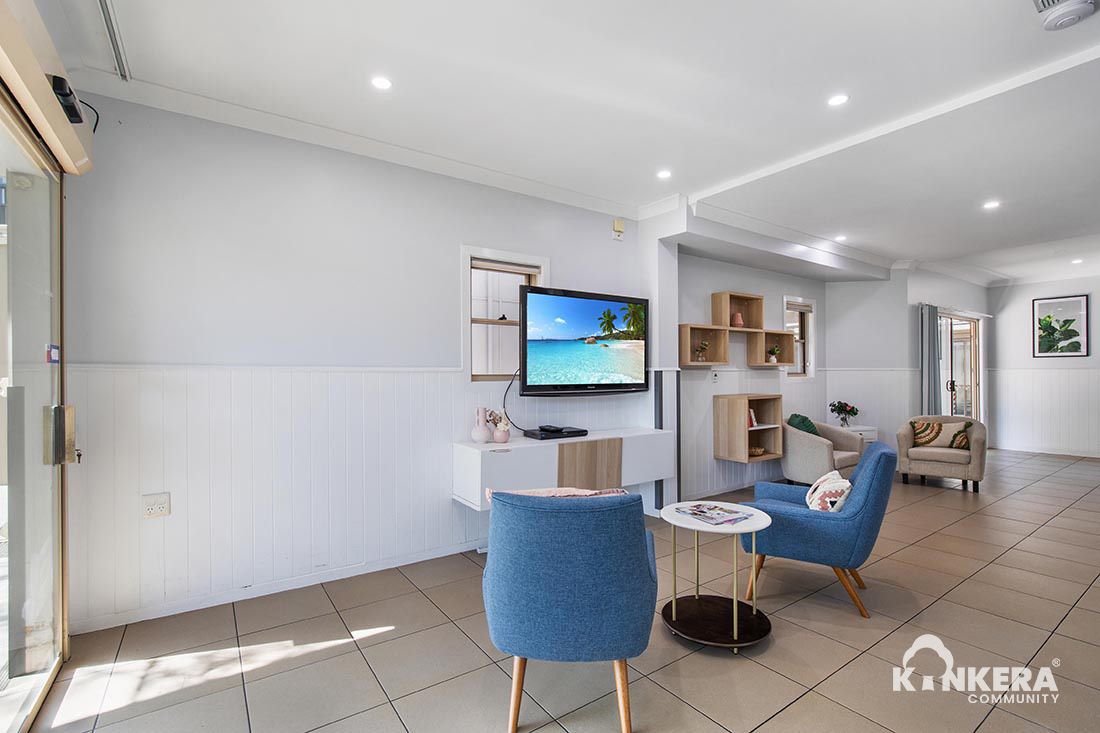 IMG 0499_Small SIze Logo