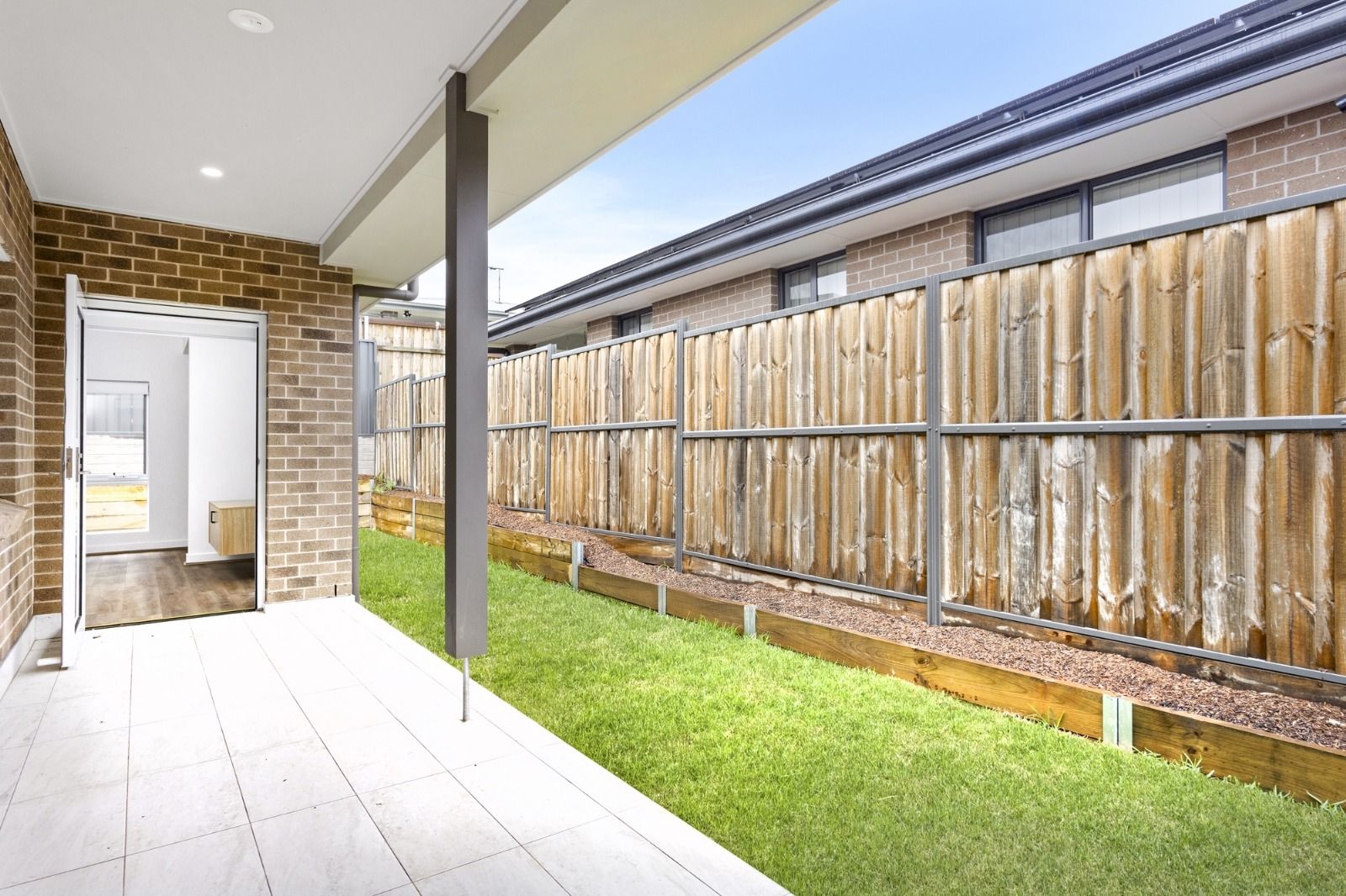 uum61g4neyuopxf4jpbh