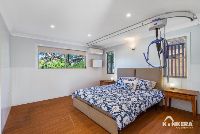 IMG 0448_Small SIze Logo