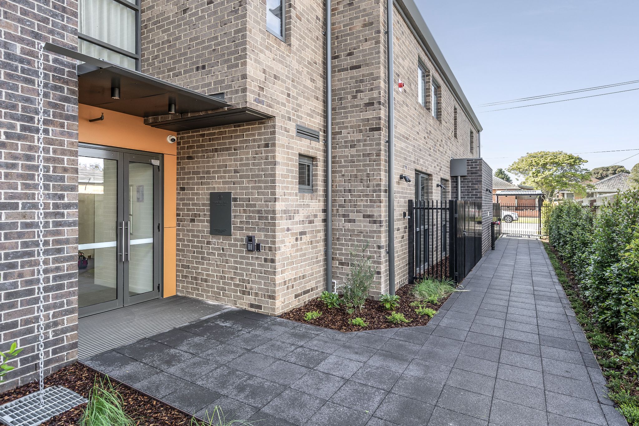 1757403311584 bwrm-003