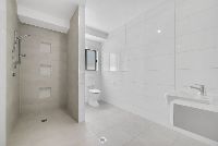 012 Open2view_ID677147-58_Mercy_Circuit