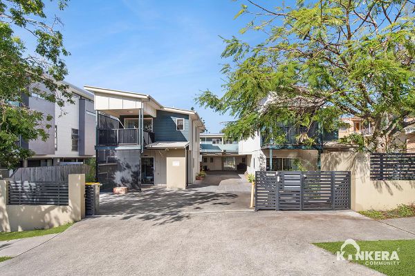 IMG 0406_Small SIze Logo