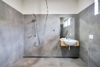 Bathroom 01