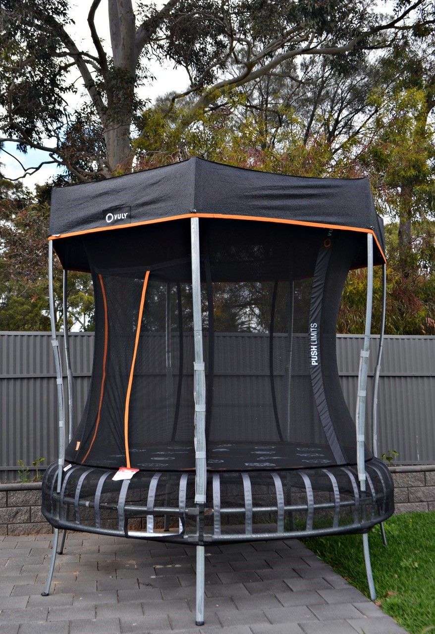 Trampoline