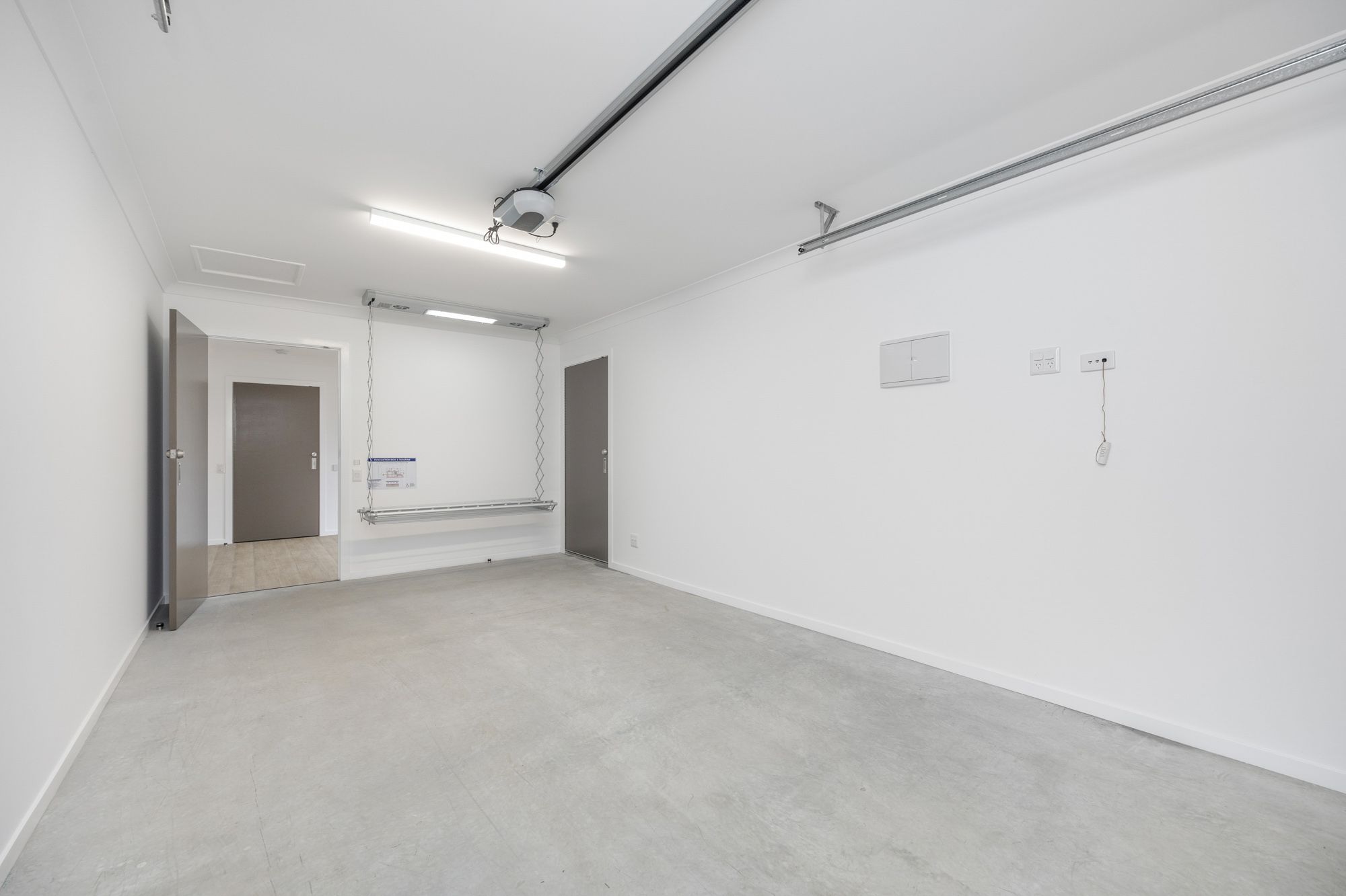 Frederick St   Garage