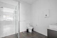 7   Brisbane Rd 55 - Bathroom