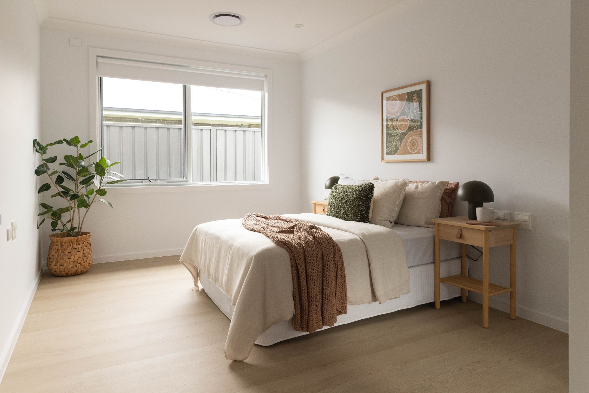 SOL017 iNSiTU-Housing38