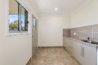 12   Endeavour Ct 13a - Laundry