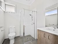 31 Spirit Blvd  Cranbourne East (6)