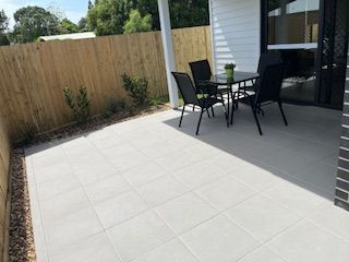 18 Lewis outdoor patio 31012025