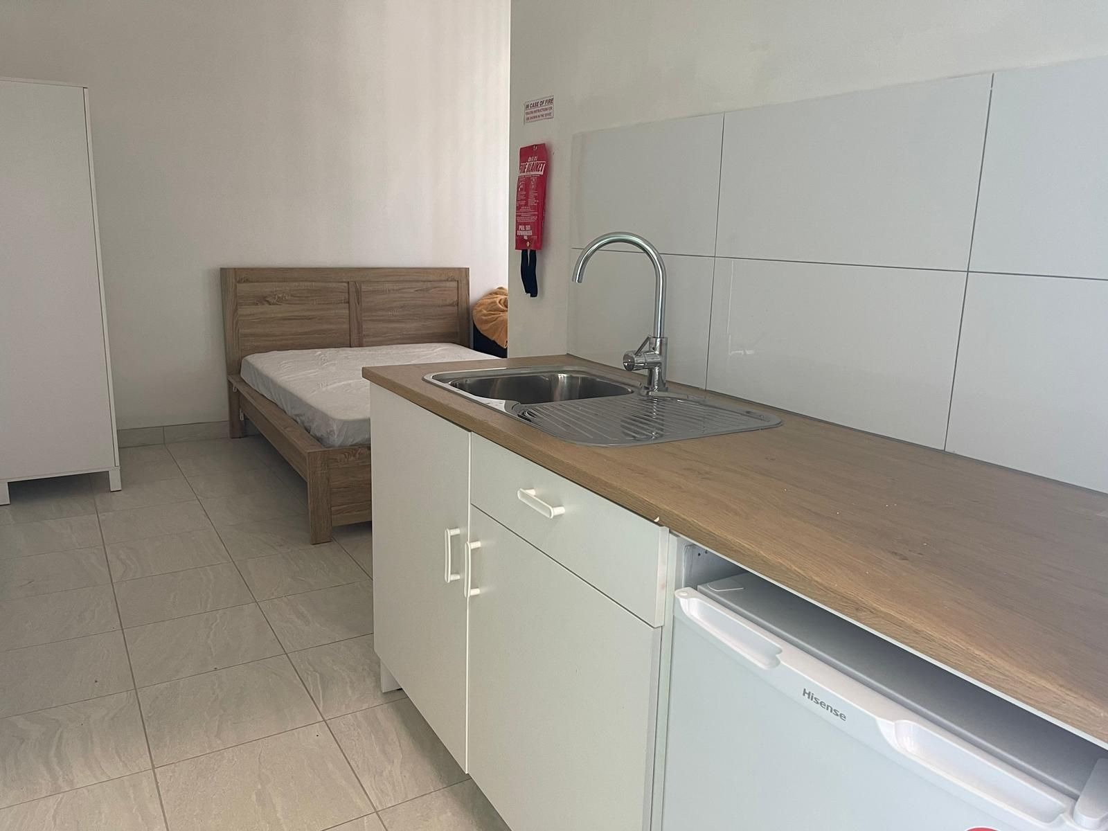 Room1