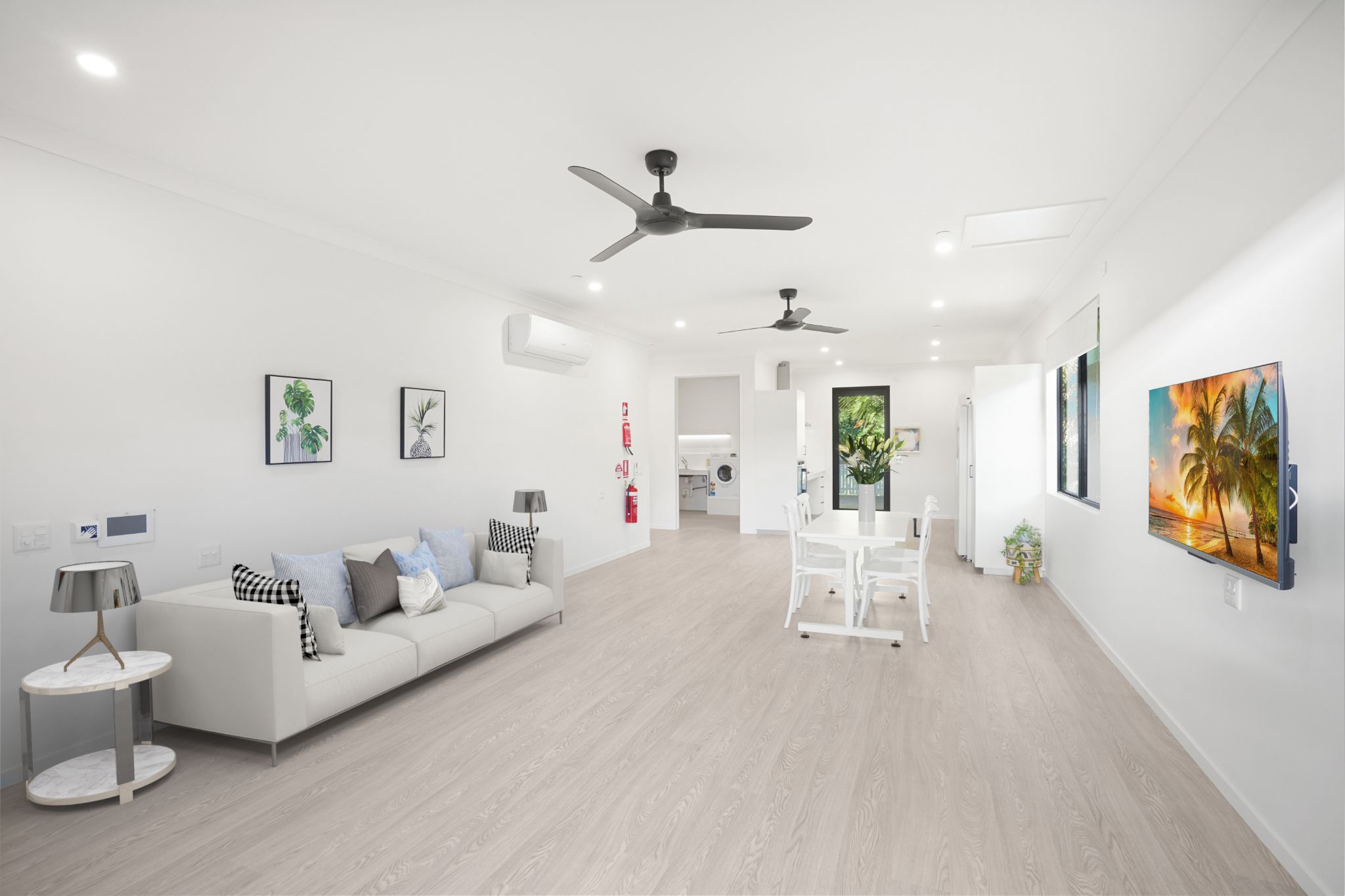 Living area with lounge