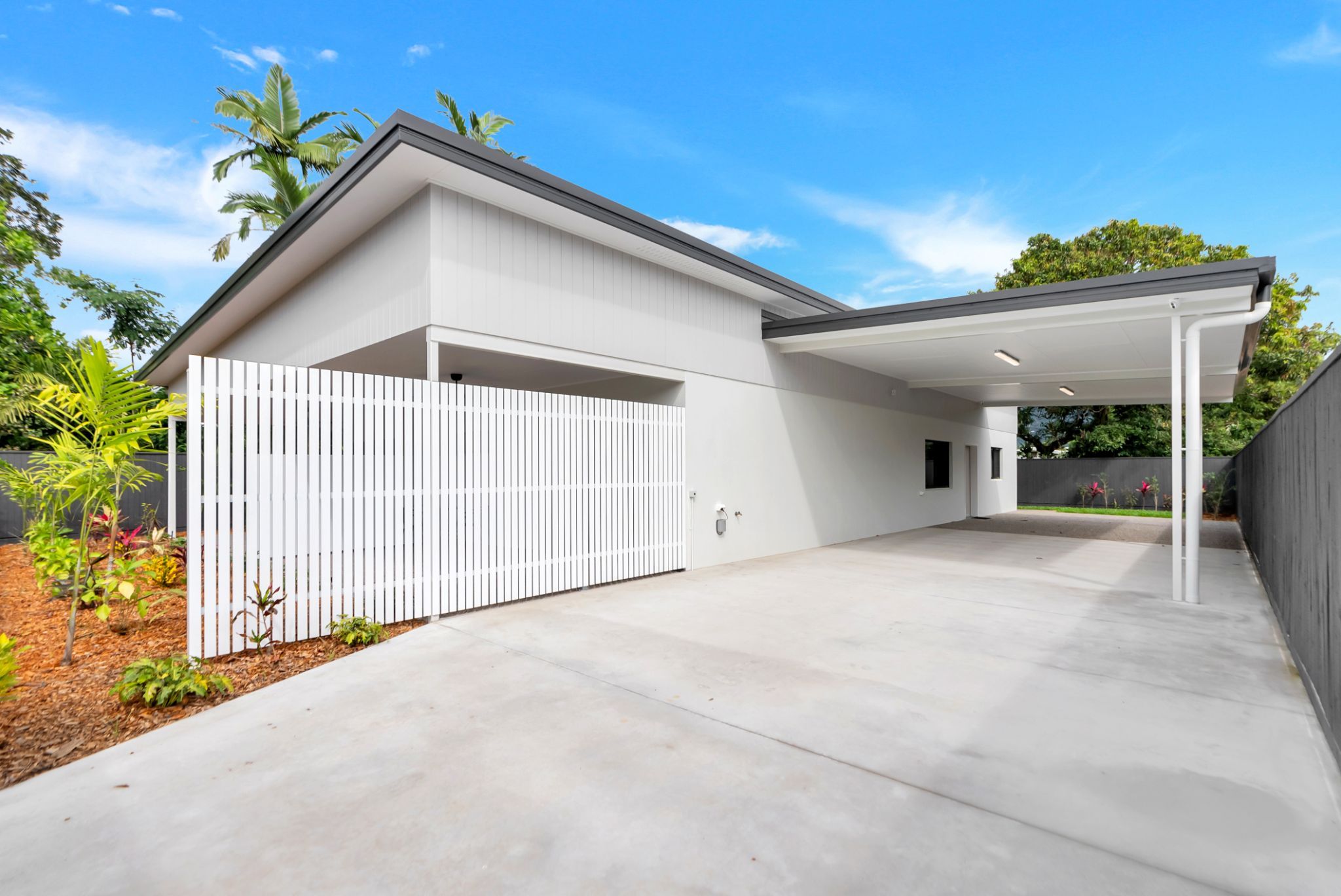 7 Thomas Street, Mossman (Back House)