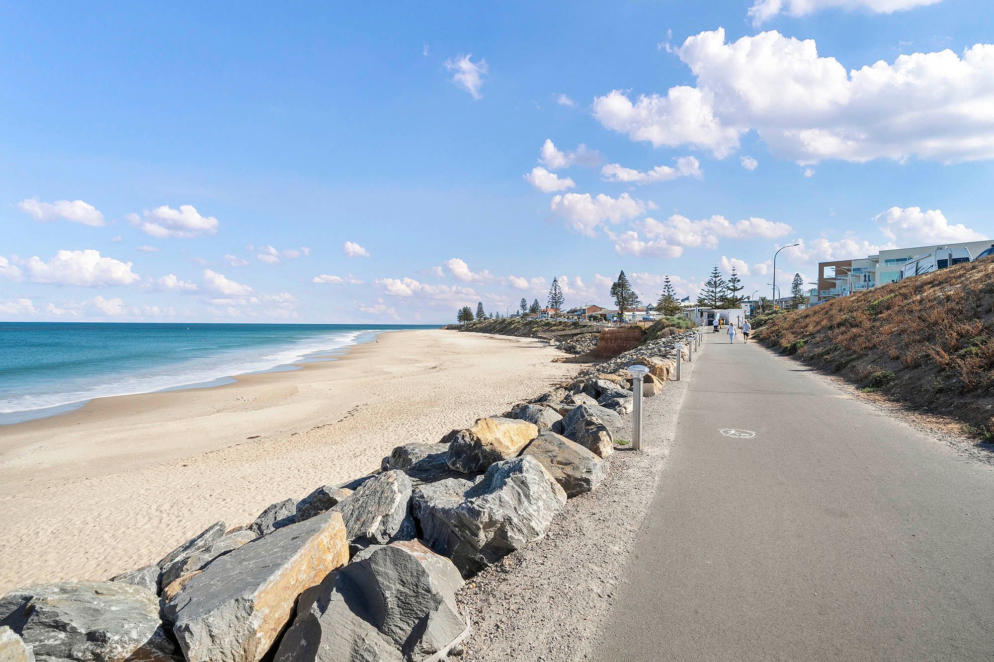 Christie Downs   Christies Beach 2 LR No Logo