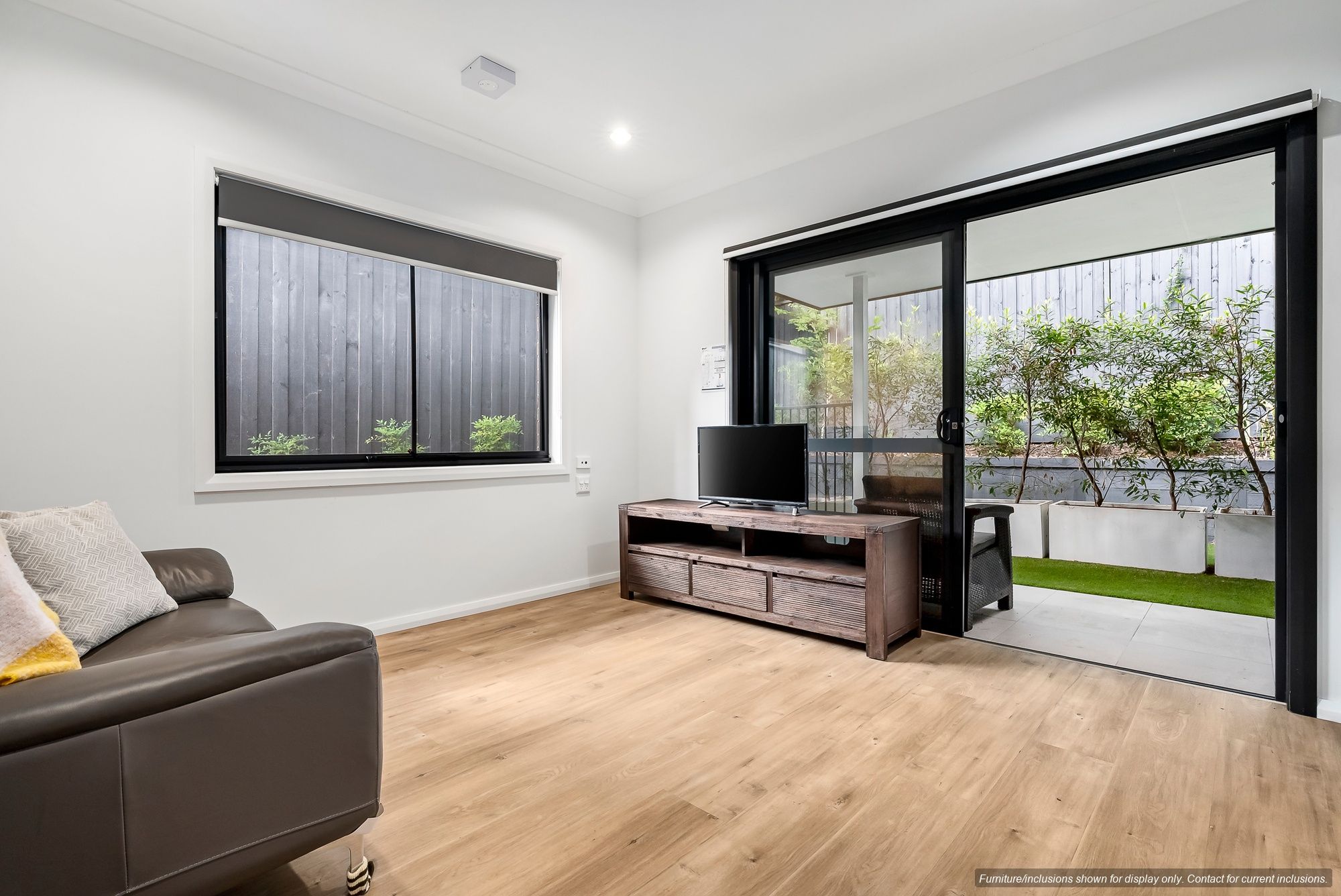 EBLI 555464_10E_Moala_Street_029