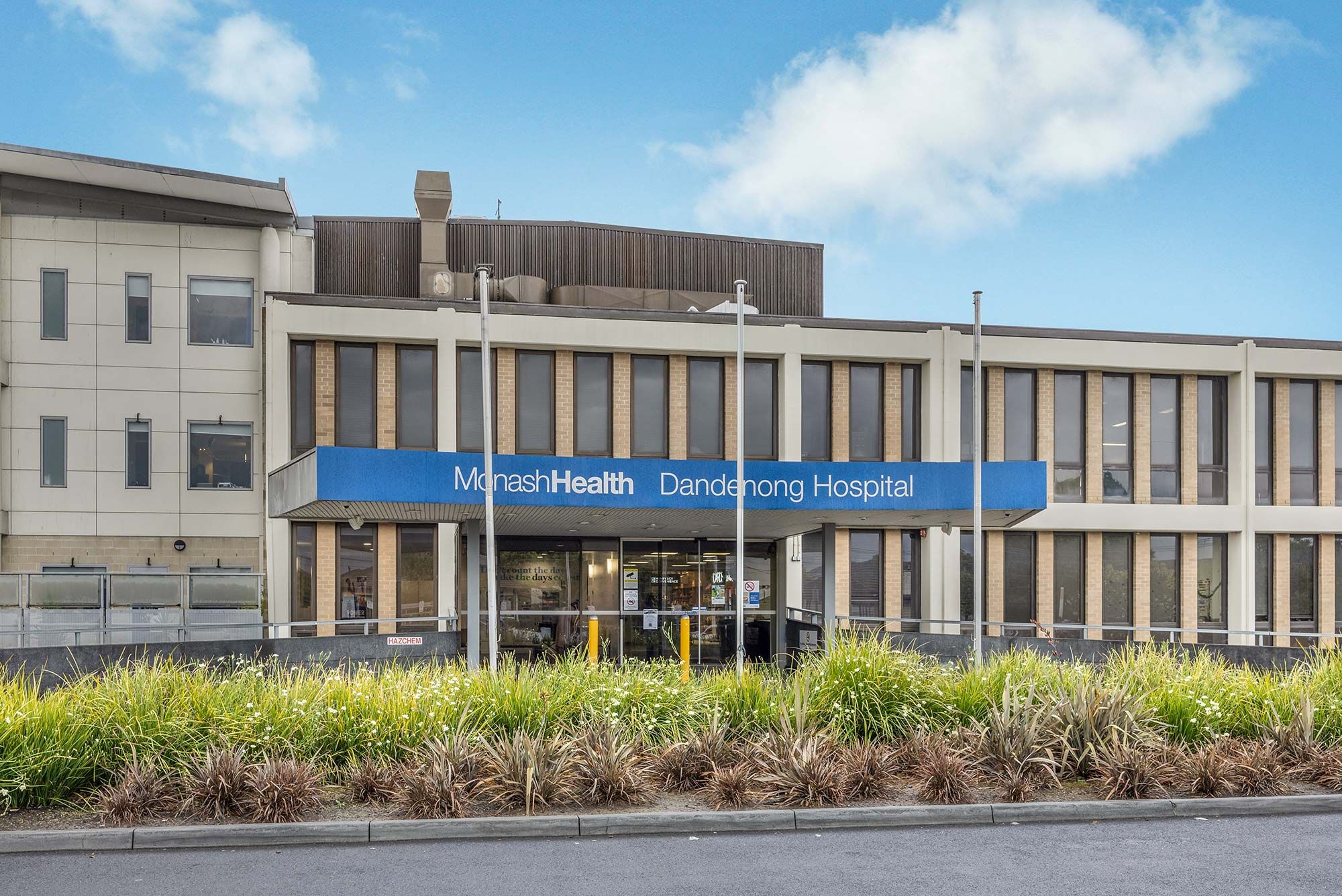 Dandenong Hospital LR No Logo