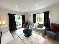 D5DB5FB9 6A54-497A-9BDB-005349FC826B