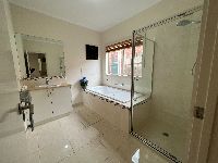 B3717BA6 55A7-48CB-A096-EB1C24E7F043