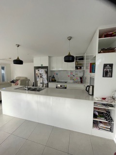 Holden lane 4