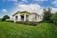 SIL045 LR-BilambilHts-exterior7