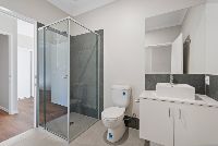 007 Open2view_ID965913-24_Livistona_Street