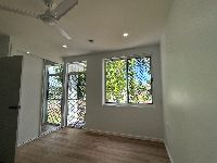5 2nd bedroom
