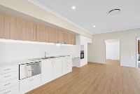 113RVN  PROFESSIONAL PHOTO - LOW RES 12) 20251210114218959