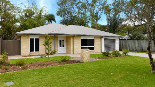 tewantin dax40606p-accommodation-l_01 - Copy