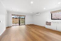 Whyndham Vale 9 Living rm