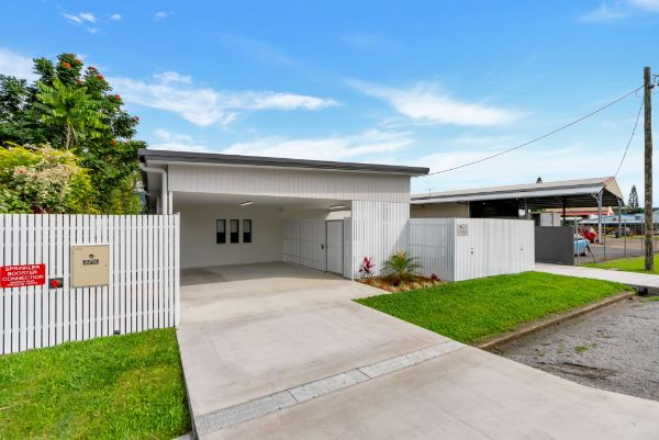 7 Thomas Street, Mossman