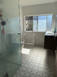 upstairs bathroom