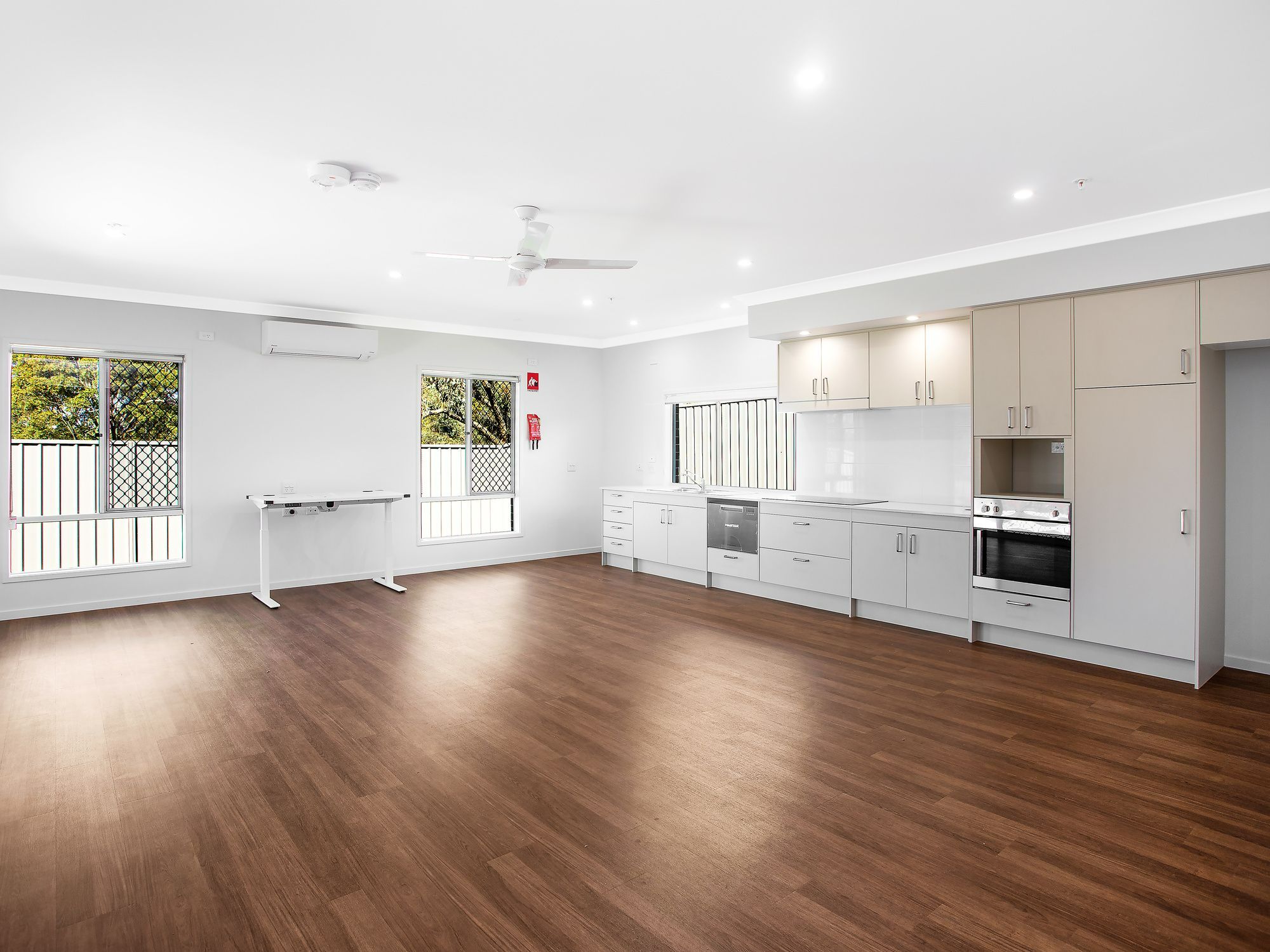 044ac31f 0707-4847-96f6-134c06c37deb-lg-002_Open2view_ID829252-9_Turnberry_Avenue