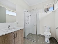 25 Nightmarch Street  Officer (7)