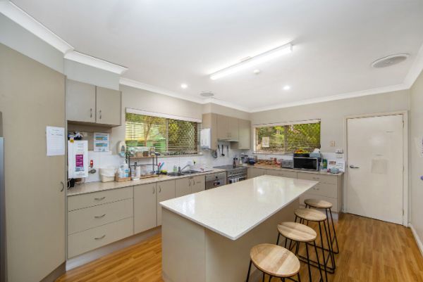 e25228dc afa1-4403-b8ec-4f32ae905872