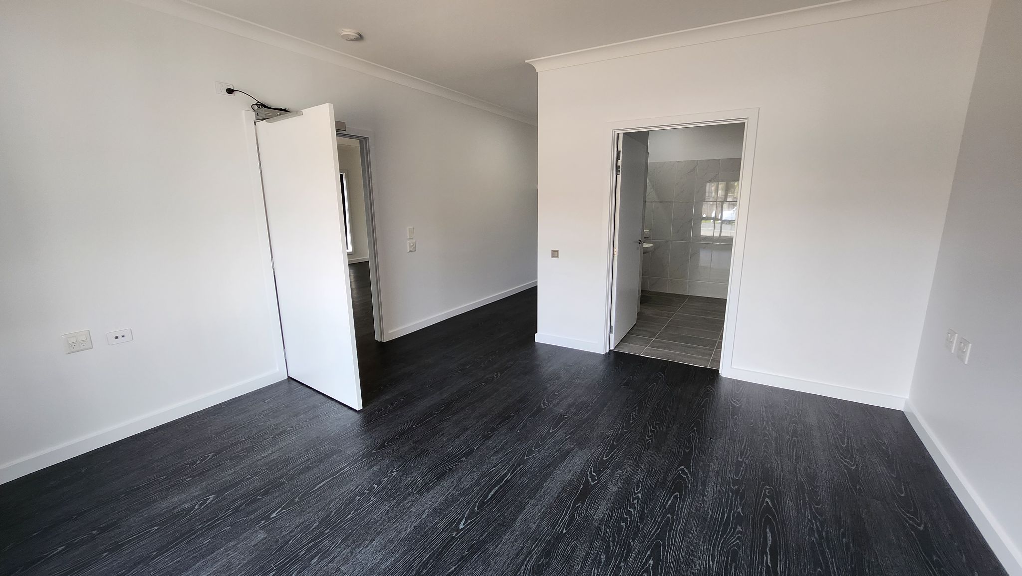 402 Dick Road9